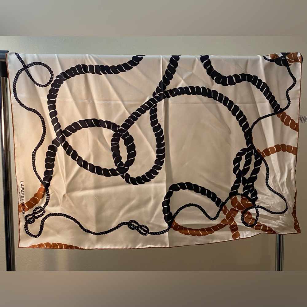 Lafayette 148 Silk scarf